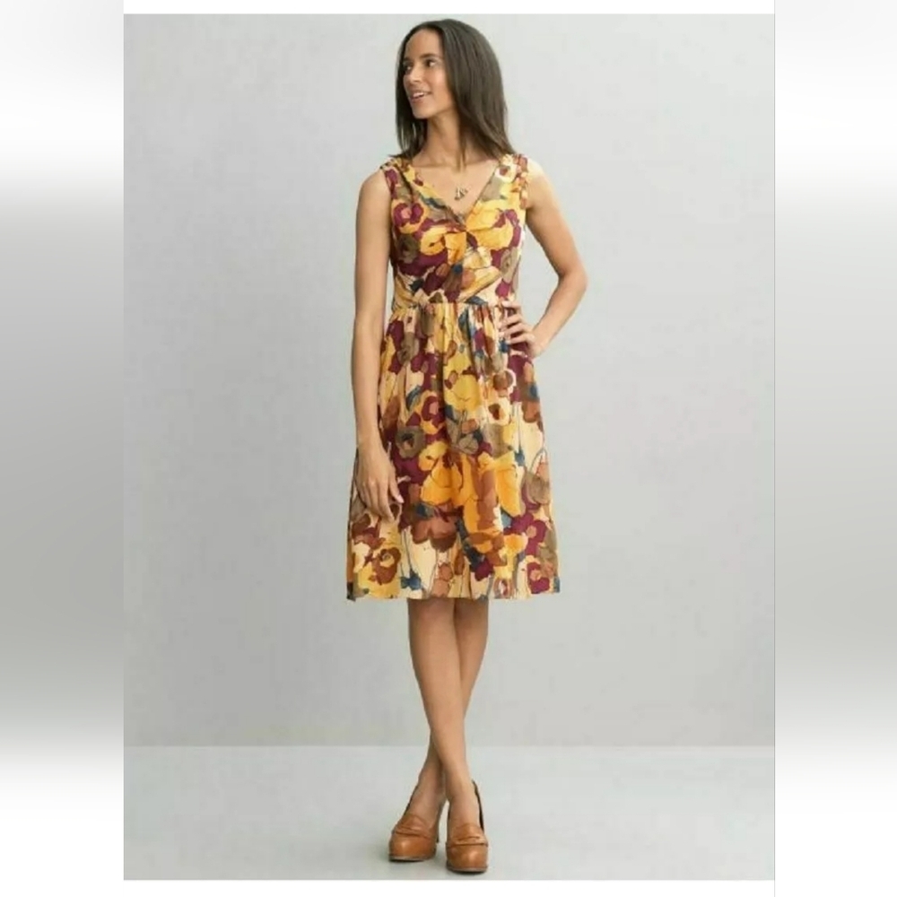 Banana Republic Silk Dress Size 14 Sleeveless Fit Flare V Neck Yellow Wa…